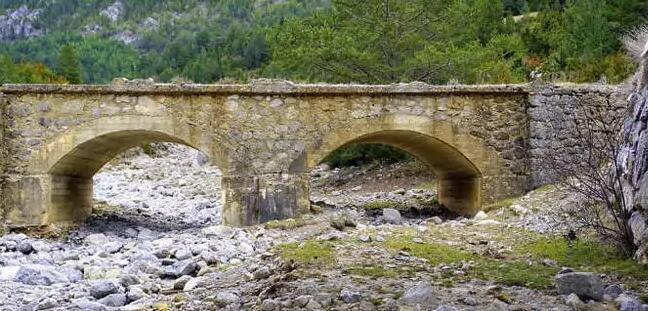 塞尔维亚能源部就小水电站对前环境保护部长提出指控