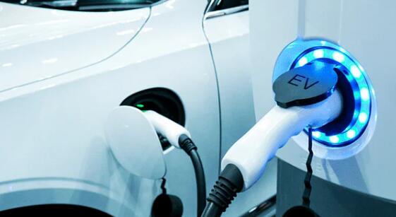 从长远来看电动汽车将如何消除燃料依赖