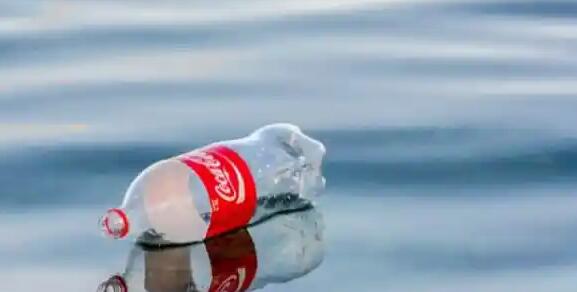 可口可乐与RecyclePoints回收557公斤塑料垃圾