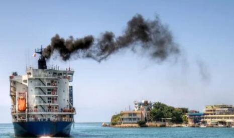 评级机构称35%的船舶可能无法满足环境法规