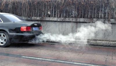 北京8类地区停车3分钟或需熄火 未设定相应处罚